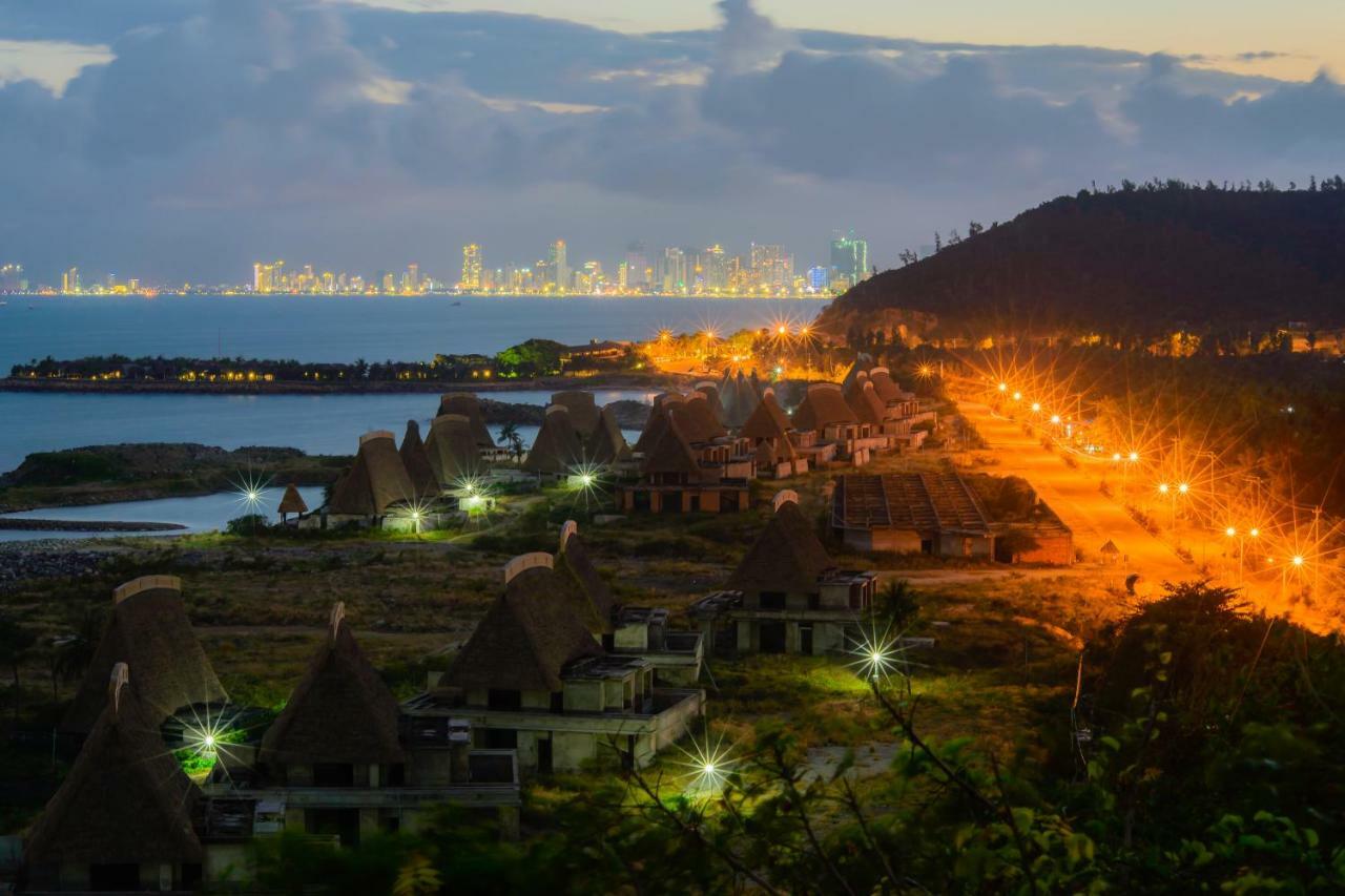 Oyo 176 374 Hotel Nha Trang Eksteriør billede